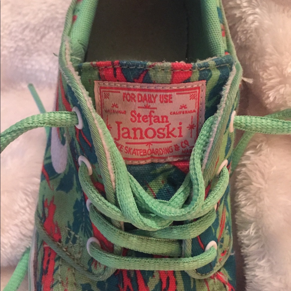 🔥Nike Janoski Skate Shoes Size 5🔥
